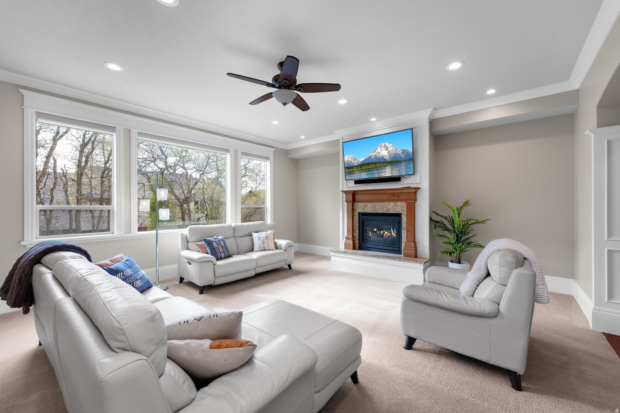 HIGHLAND HOLLOW PHASE 3 - Residential