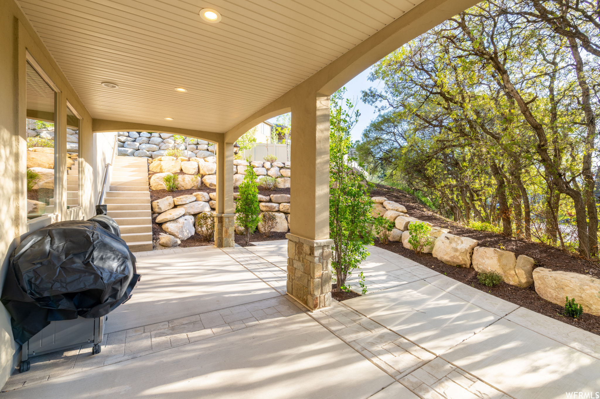 HIGHLAND HOLLOW PHASE 3 - Residential