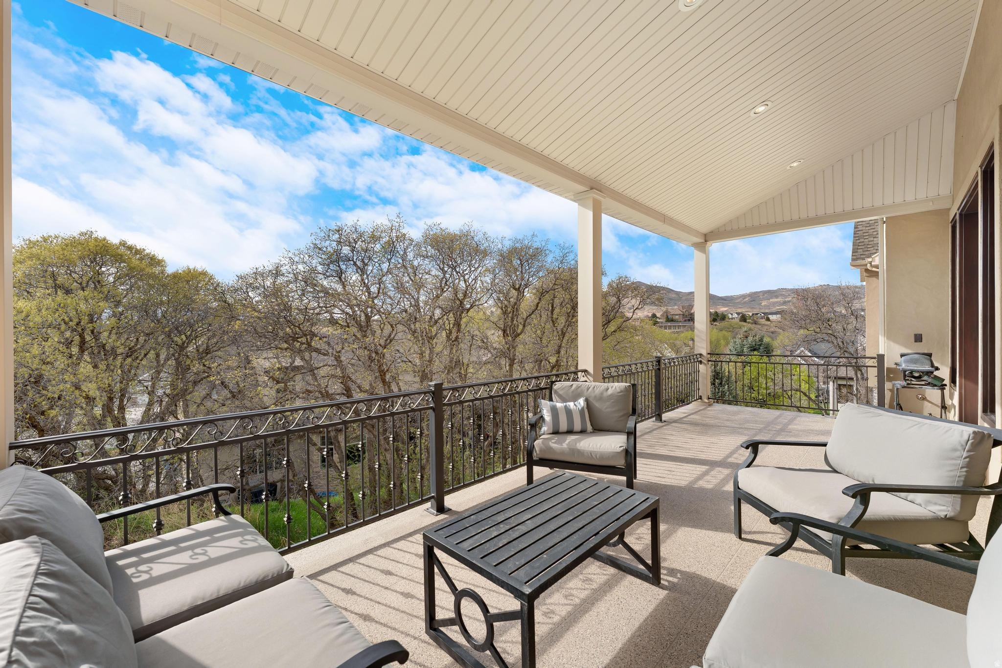 HIGHLAND HOLLOW PHASE 3 - Residential