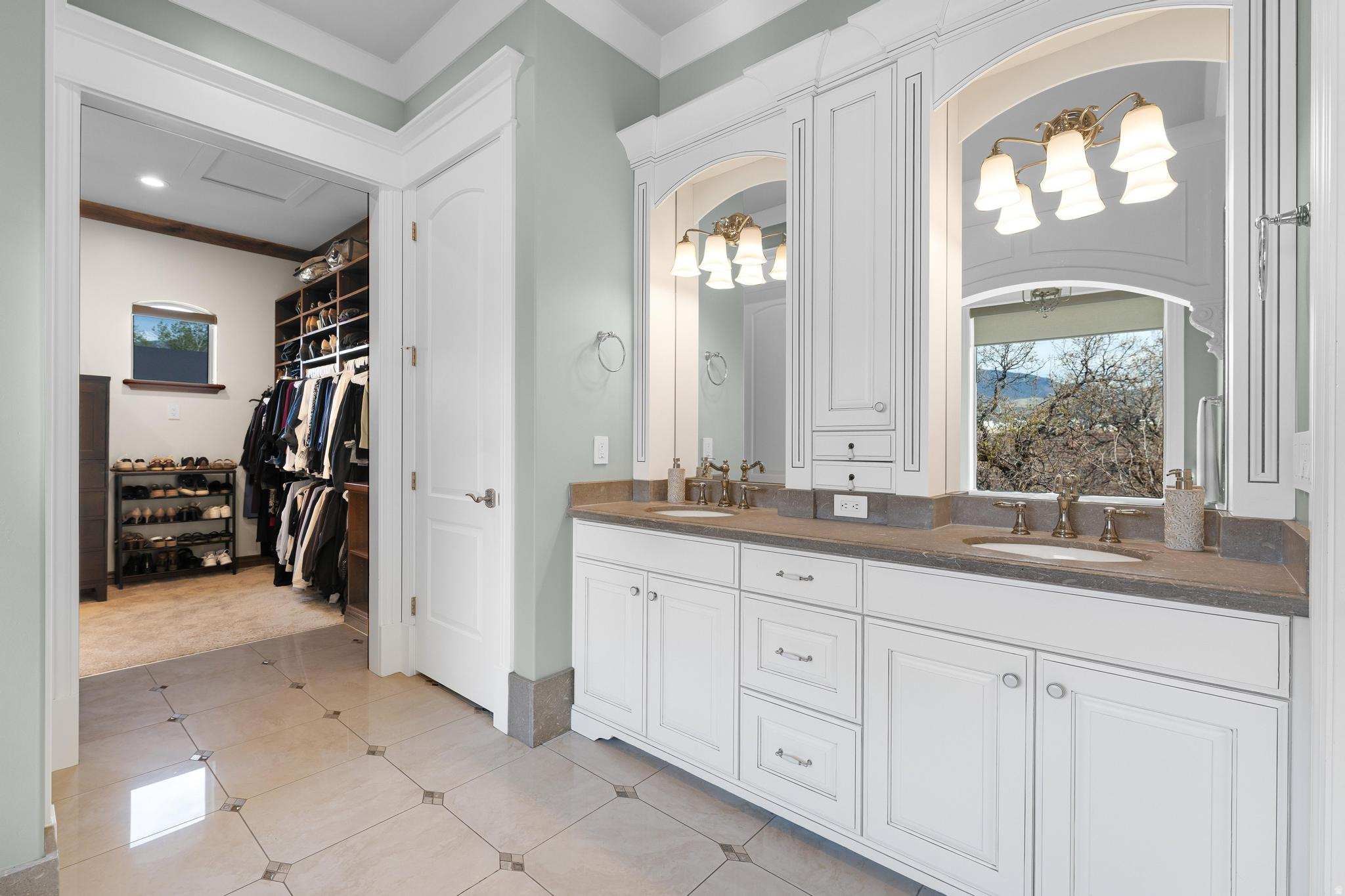 HIGHLAND HOLLOW PHASE 3 - Residential