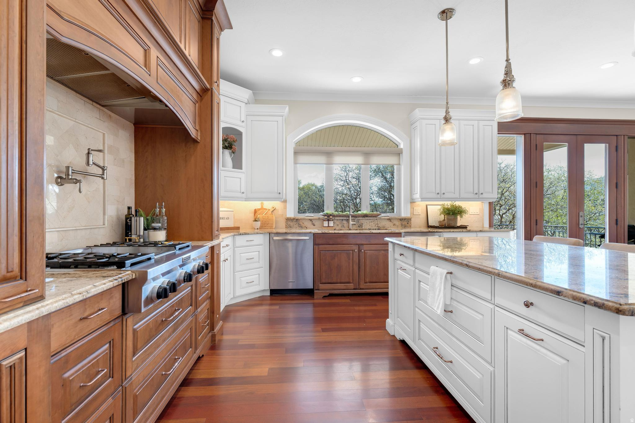 HIGHLAND HOLLOW PHASE 3 - Residential