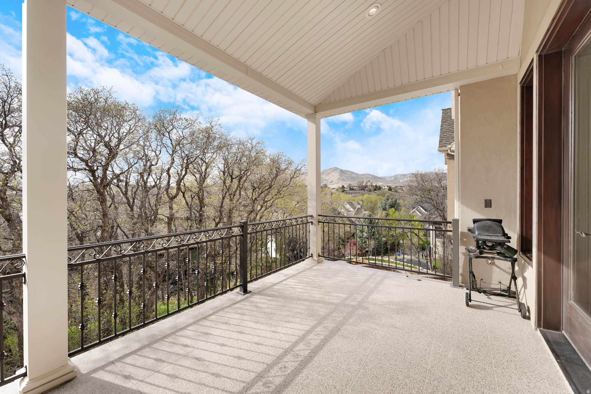 HIGHLAND HOLLOW PHASE 3 - Residential