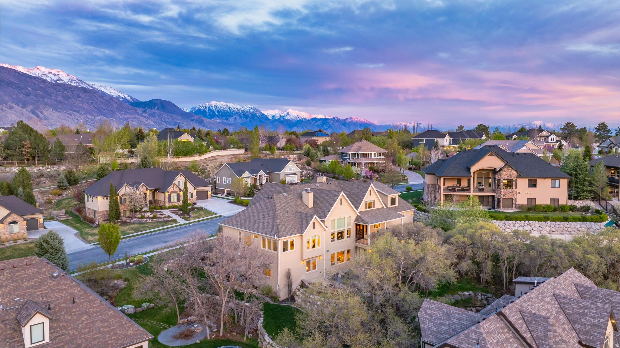 HIGHLAND HOLLOW PHASE 3 - Residential