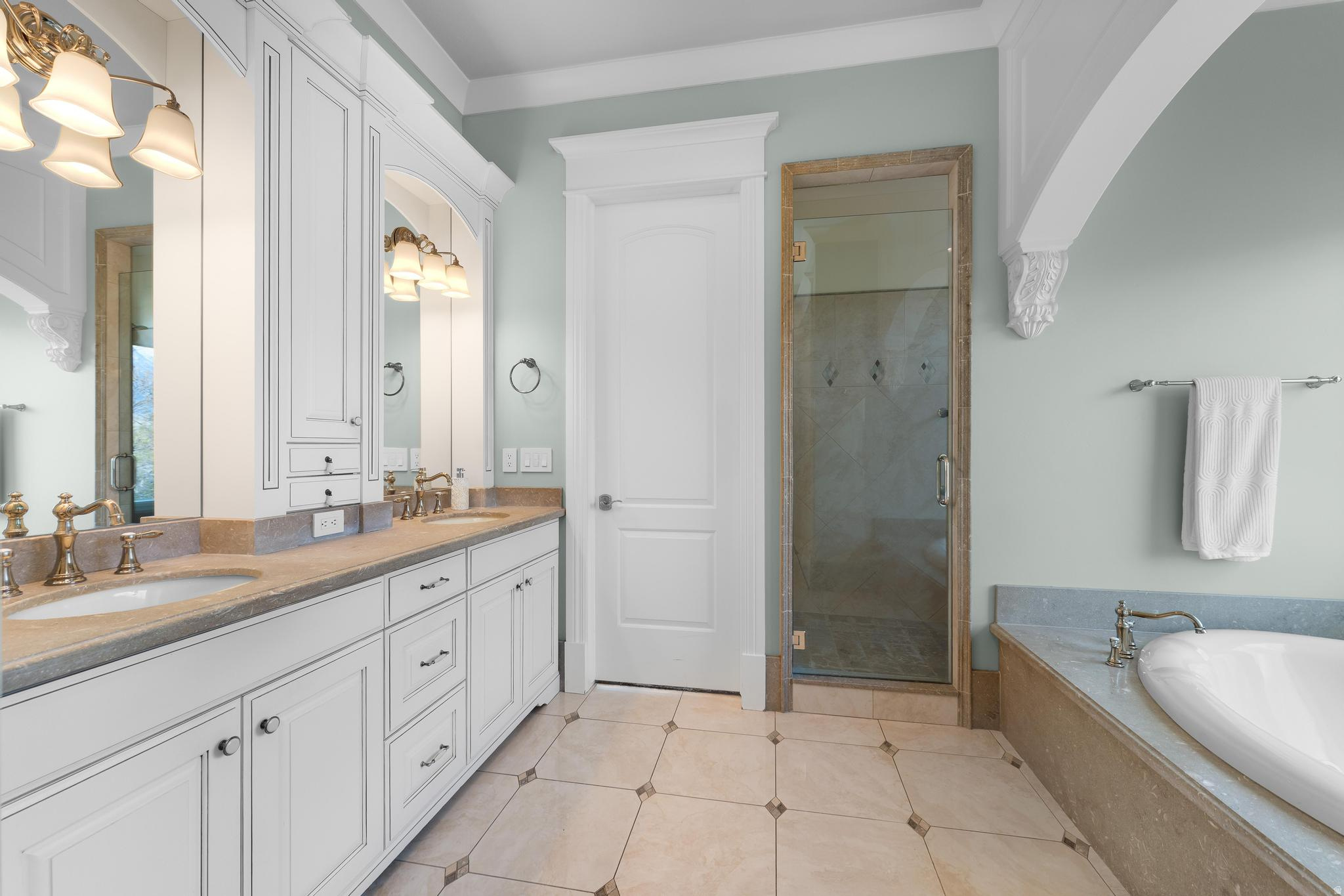 HIGHLAND HOLLOW PHASE 3 - Residential