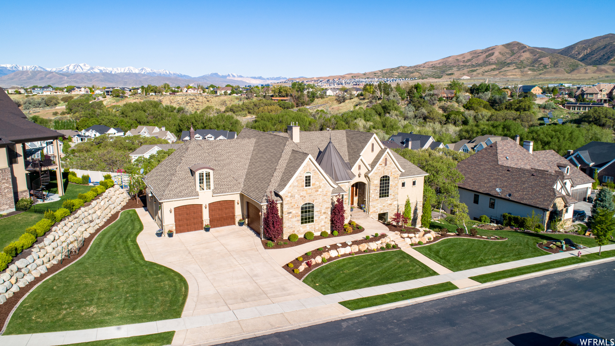 HIGHLAND HOLLOW PHASE 3 - Residential