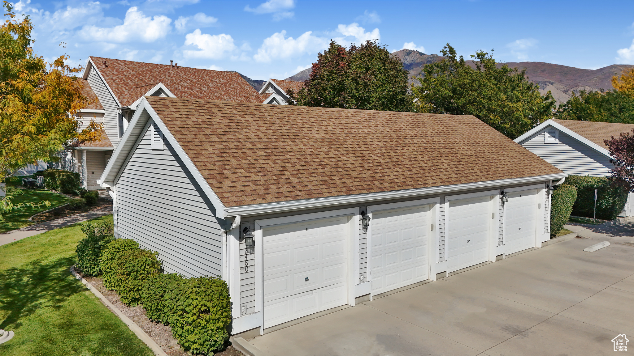 FIVE STAR CONDOMINIUMS - Residential