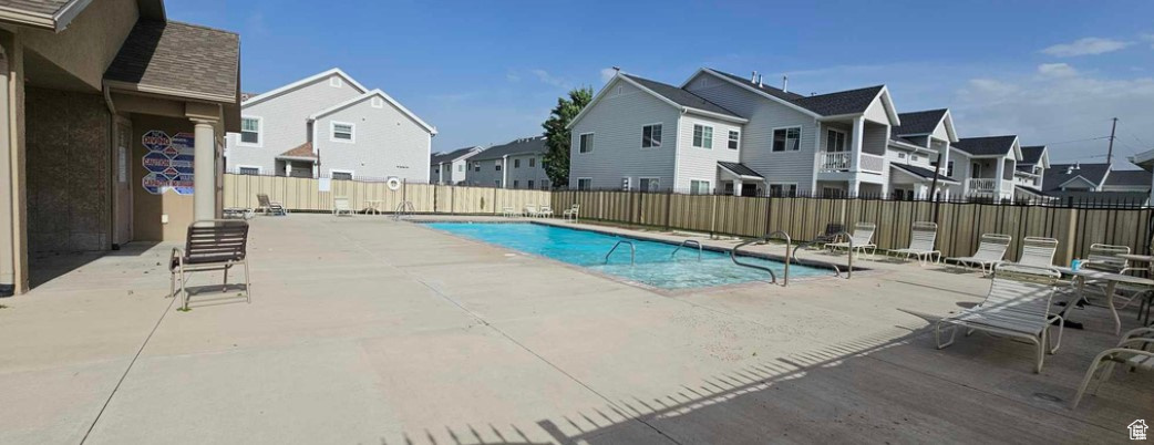 FIVE STAR CONDOMINIUMS - Residential
