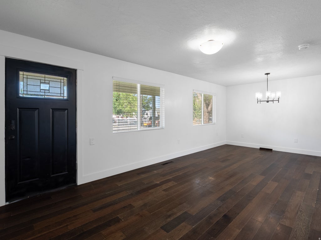Photo of 1811 SHEPARD LN, Lake Point, UT 84074 (MLS # 2173541)