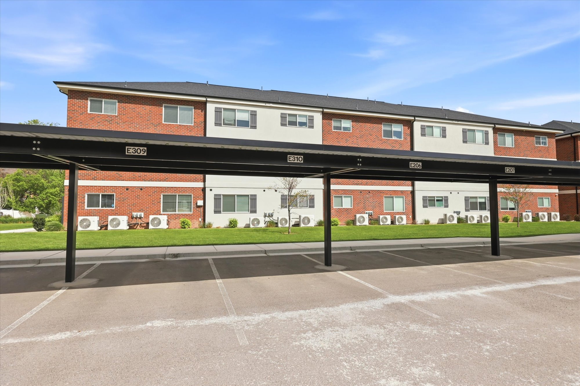 FOXRIDGE - Residential