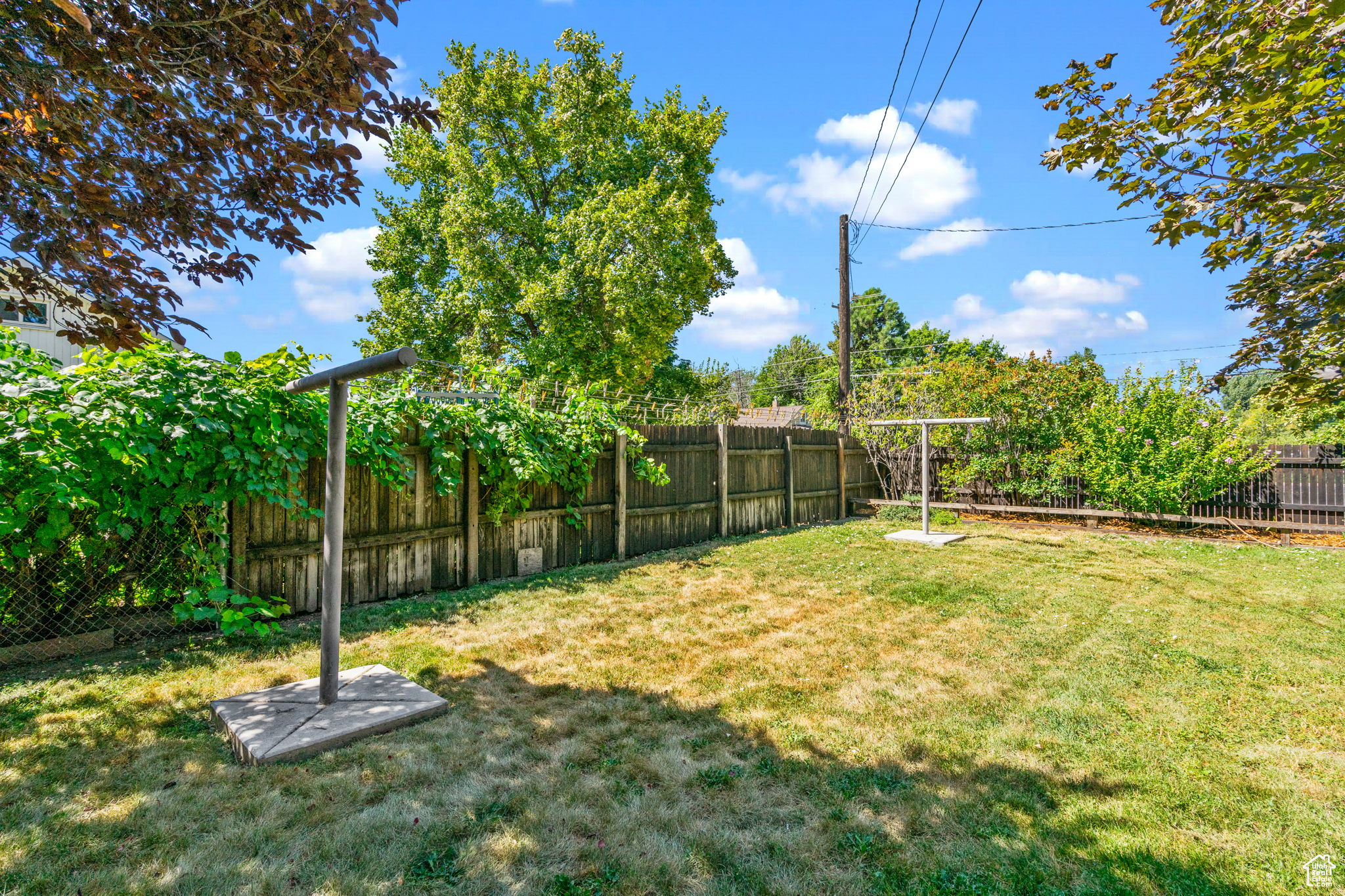 Lehi, Utah 84043, United States, 3 Bedrooms Bedrooms, ,1 BathroomBathrooms,Residential,Pending,185626