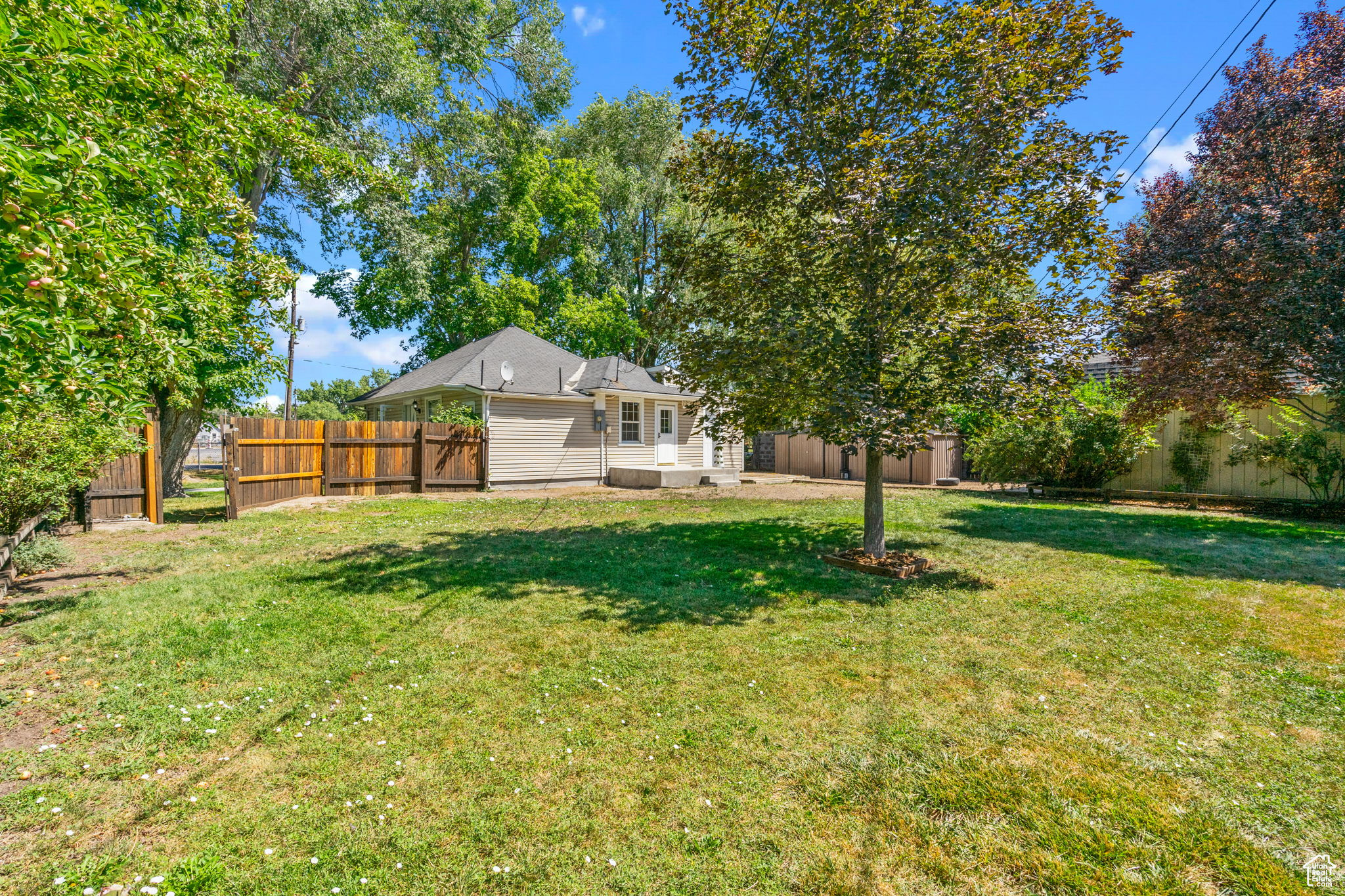 Lehi, Utah 84043, United States, 3 Bedrooms Bedrooms, ,1 BathroomBathrooms,Residential,Pending,185626