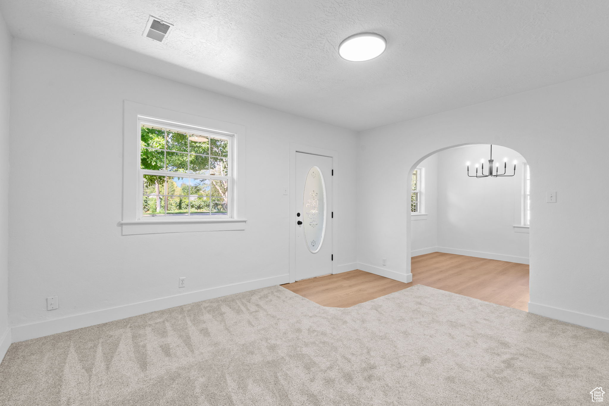 Lehi, Utah 84043, United States, 3 Bedrooms Bedrooms, ,1 BathroomBathrooms,Residential,Pending,185626