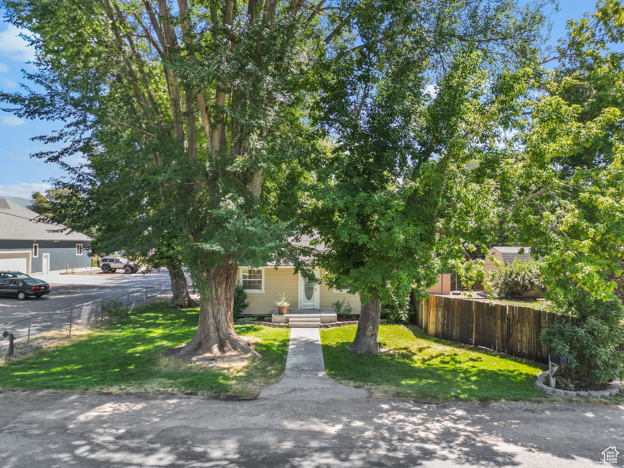 Lehi, Utah 84043, United States, 3 Bedrooms Bedrooms, ,1 BathroomBathrooms,Residential,Pending,185626