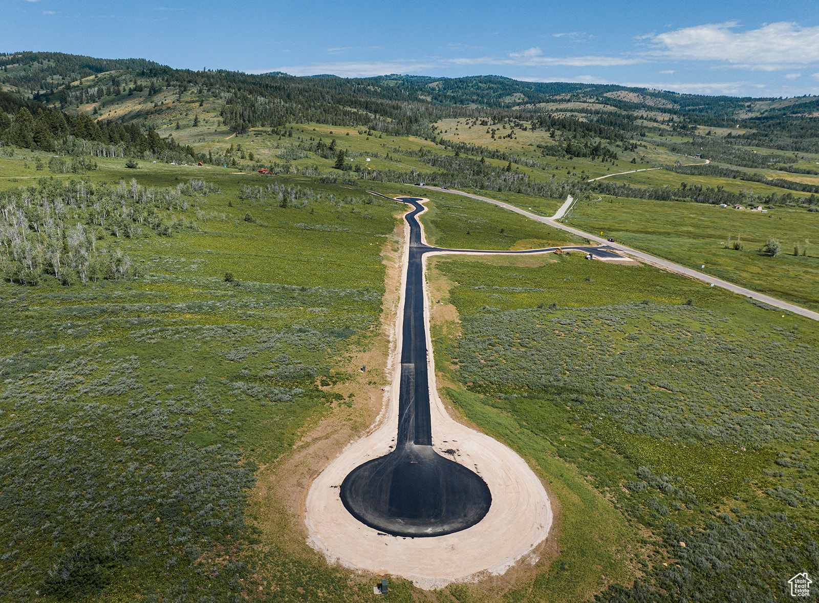 ROCKWELL RIDGE - Land