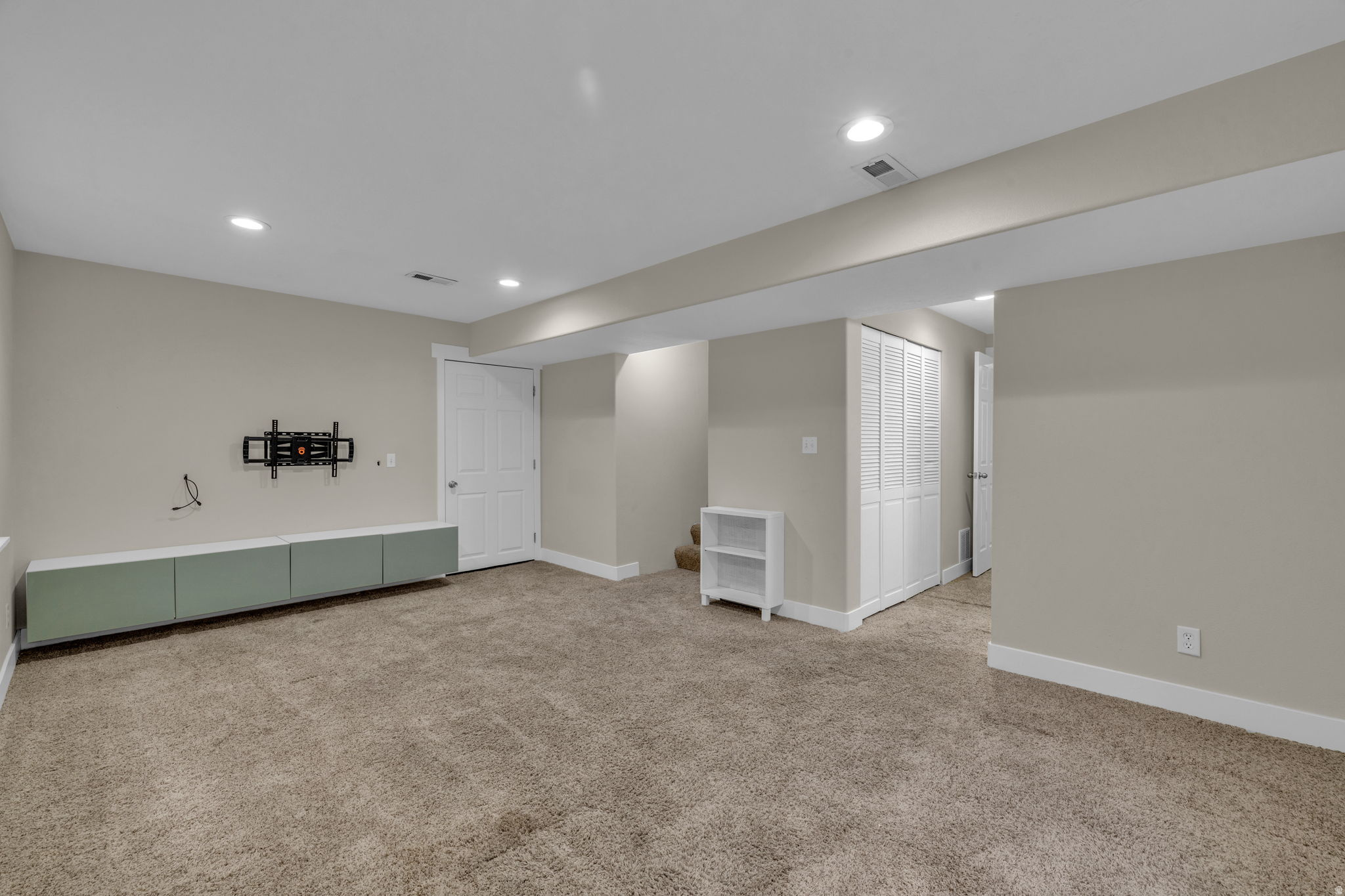 WESTERN SPRINGS - Residential Lease