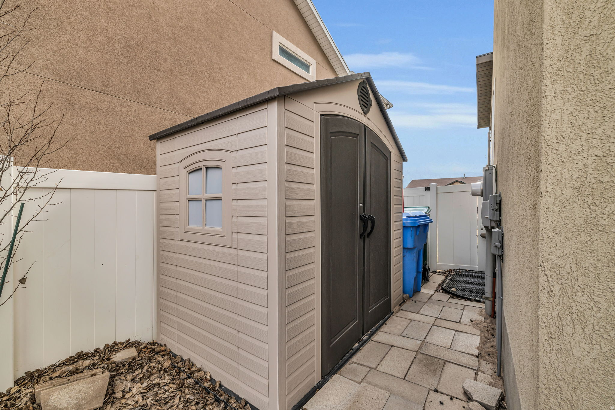 WESTERN SPRINGS - Residential Lease