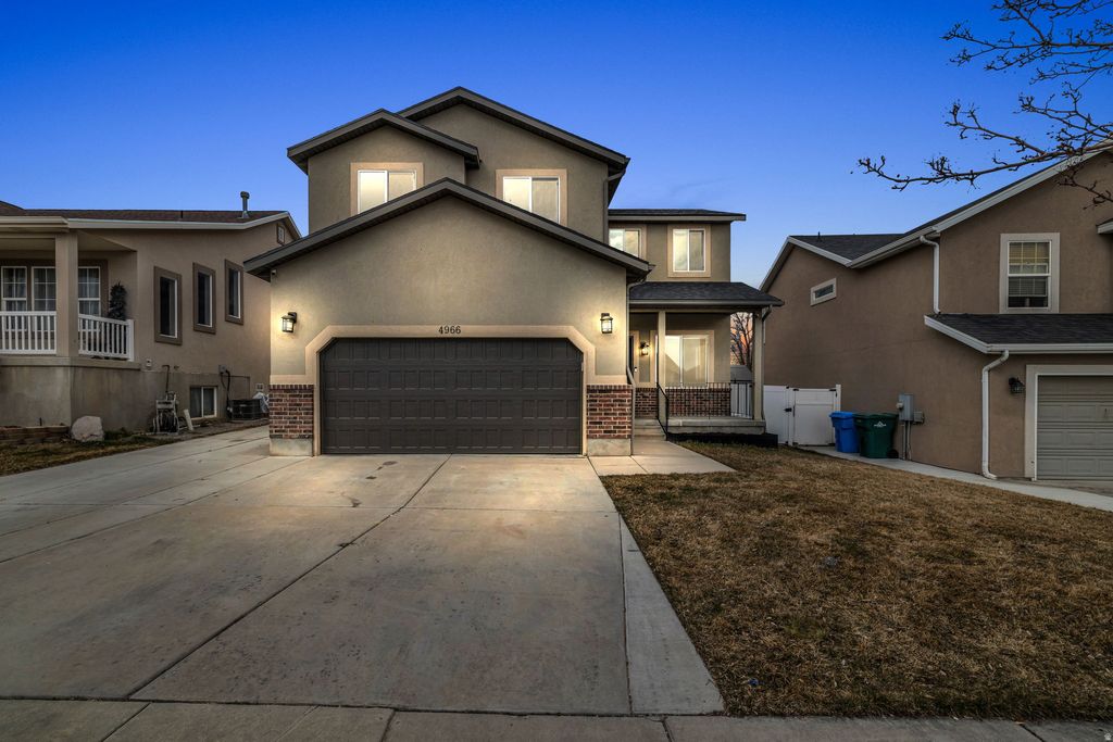 Photo of 4966 W BADGER LN, Riverton, UT 84096 (MLS # 2132568)