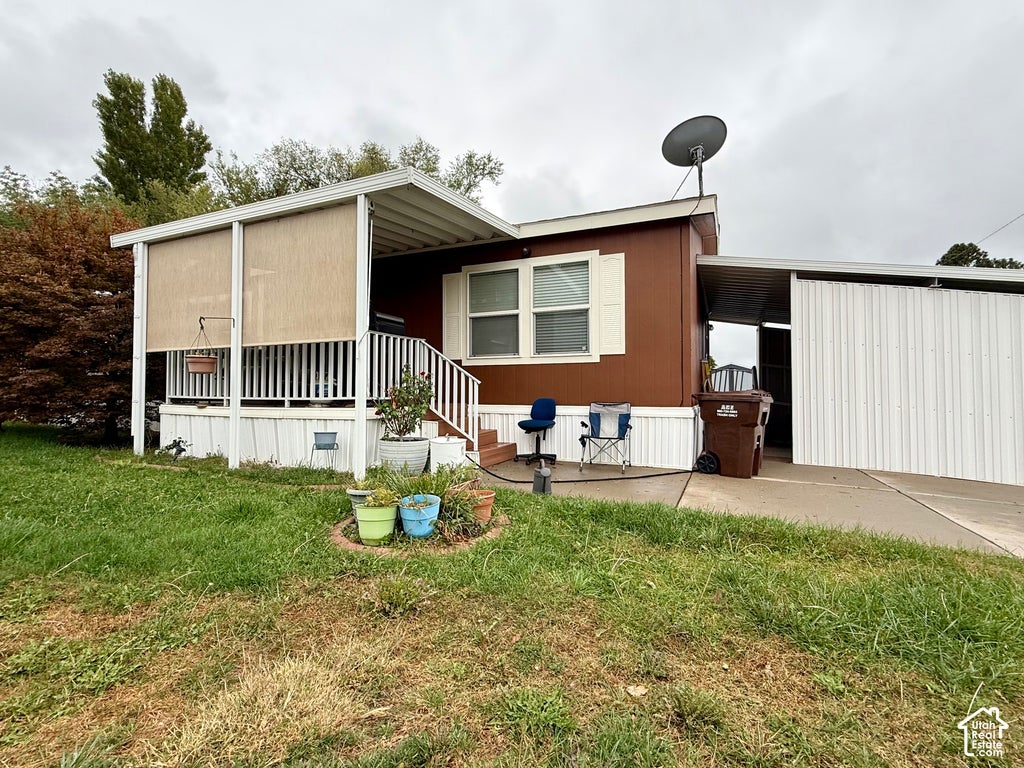 Photo of 72 ATHERTON WAY, Layton, UT 84041 (MLS # 2190908)