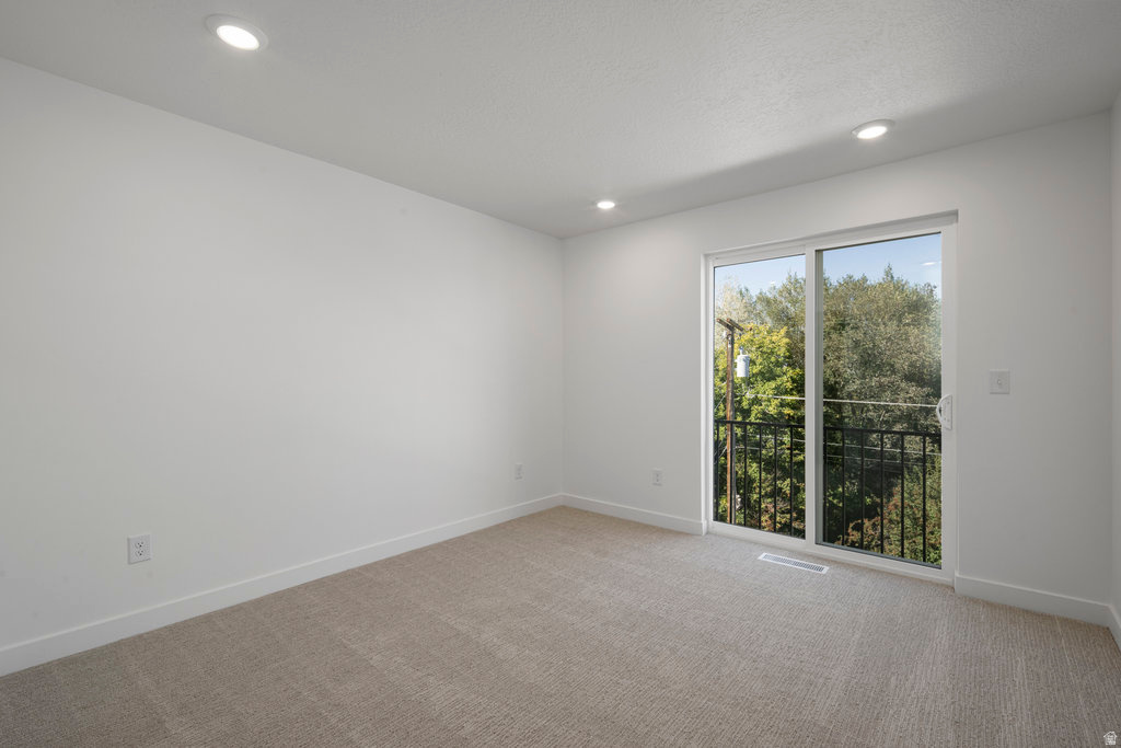 AXIS TOWNHOMES - Residential