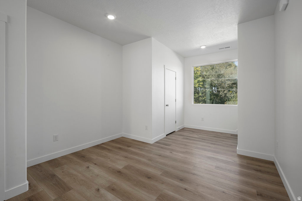 AXIS TOWNHOMES - Residential