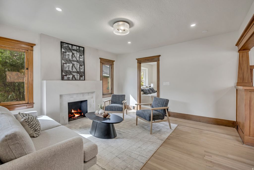 Photo of 843 E LOGAN AVE S, Salt Lake City, UT 84105 (MLS # 2147167)