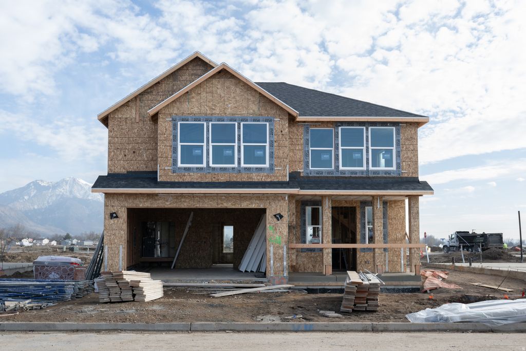 Photo of 543 W 1850 N, Harrisville, UT 84404 (MLS # 2136293)