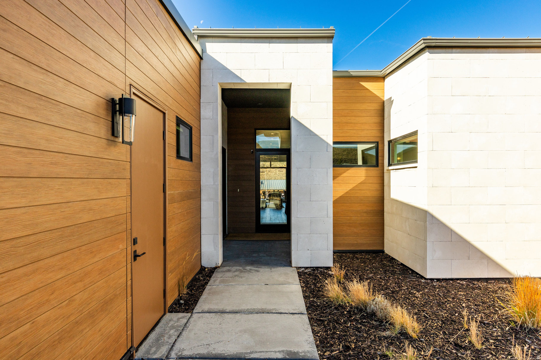 DOUBLE DEER COTTAGES - Residential