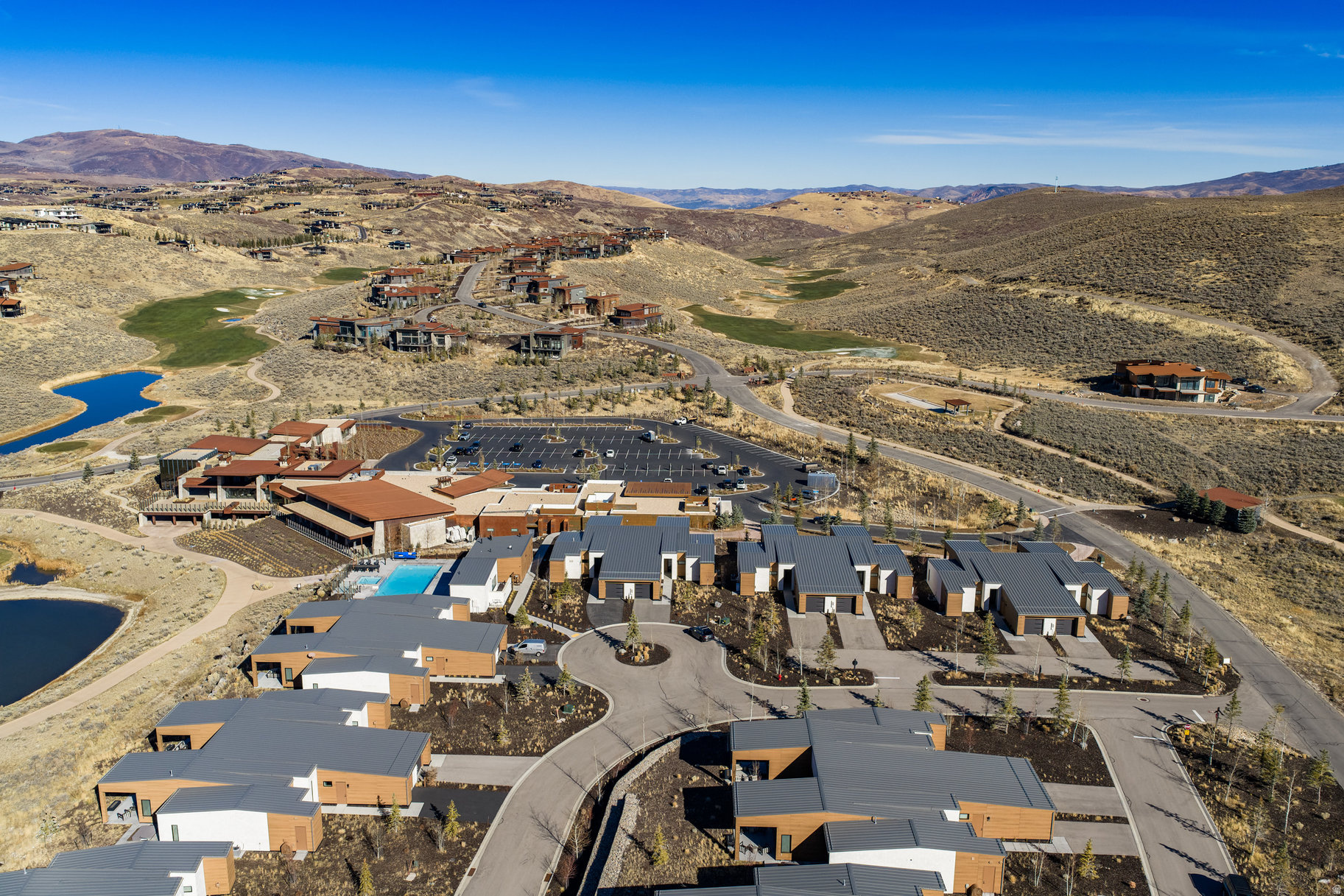 DOUBLE DEER COTTAGES - Residential