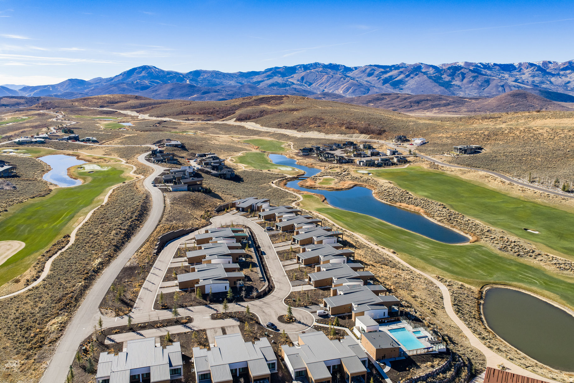 DOUBLE DEER COTTAGES - Residential