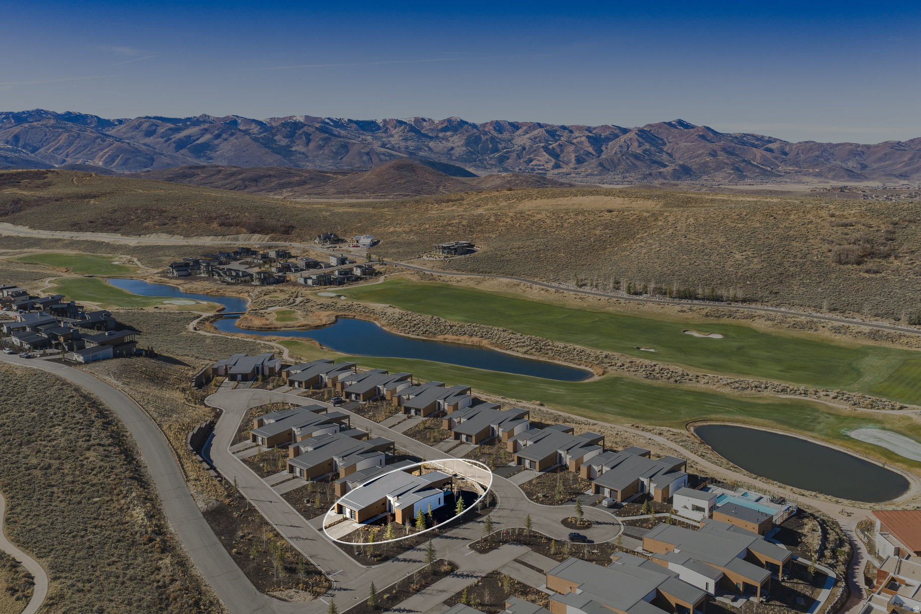 DOUBLE DEER COTTAGES - Residential