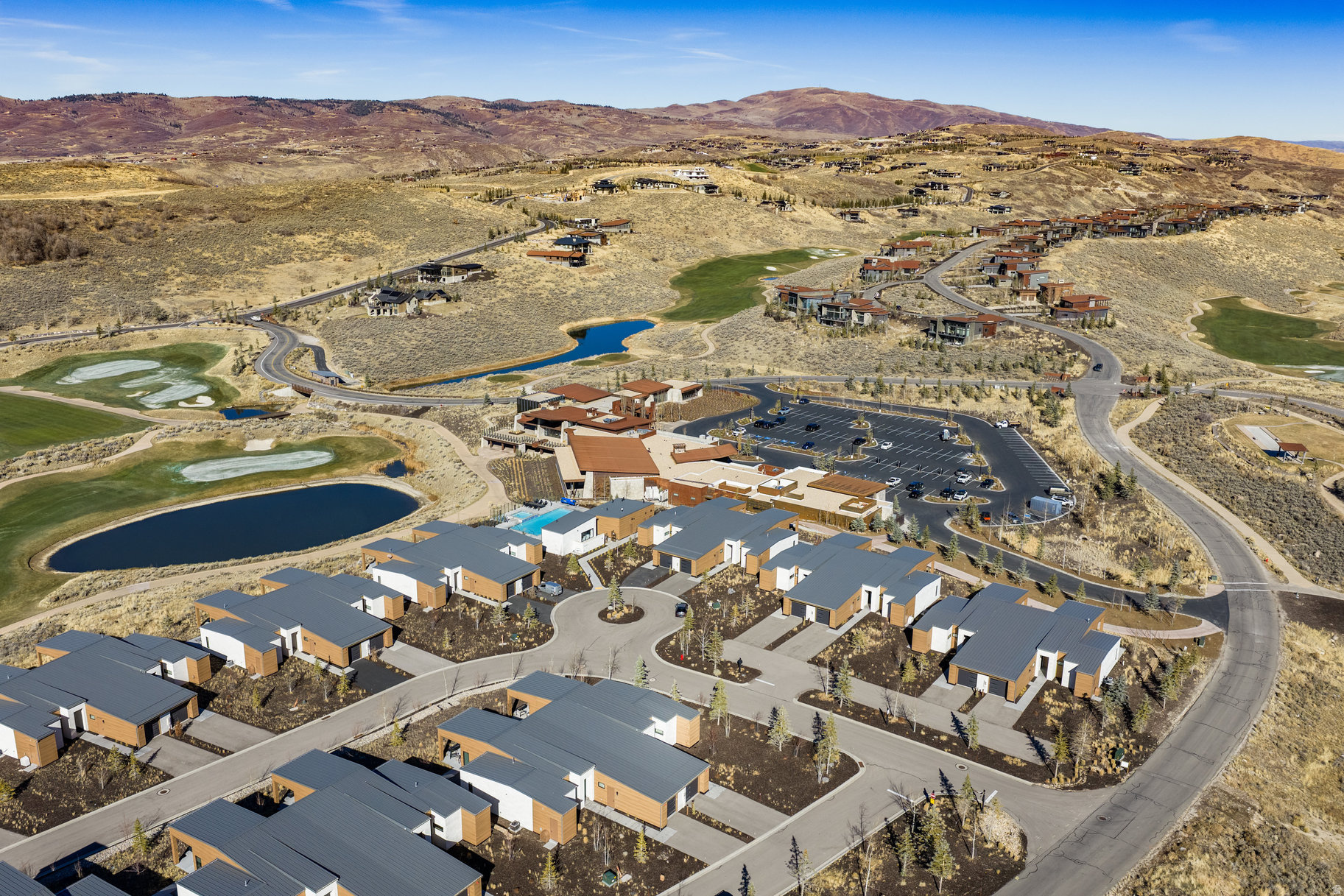 DOUBLE DEER COTTAGES - Residential