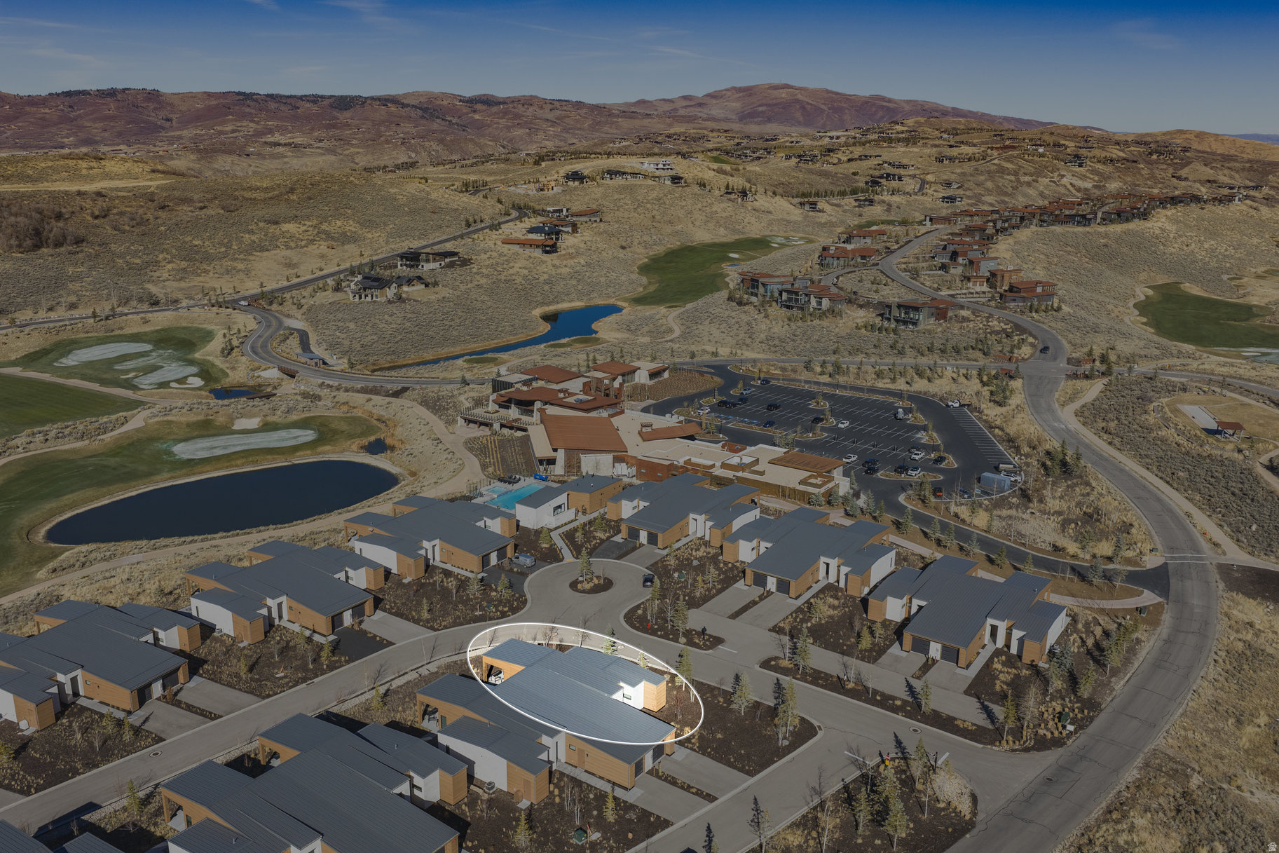 DOUBLE DEER COTTAGES - Residential