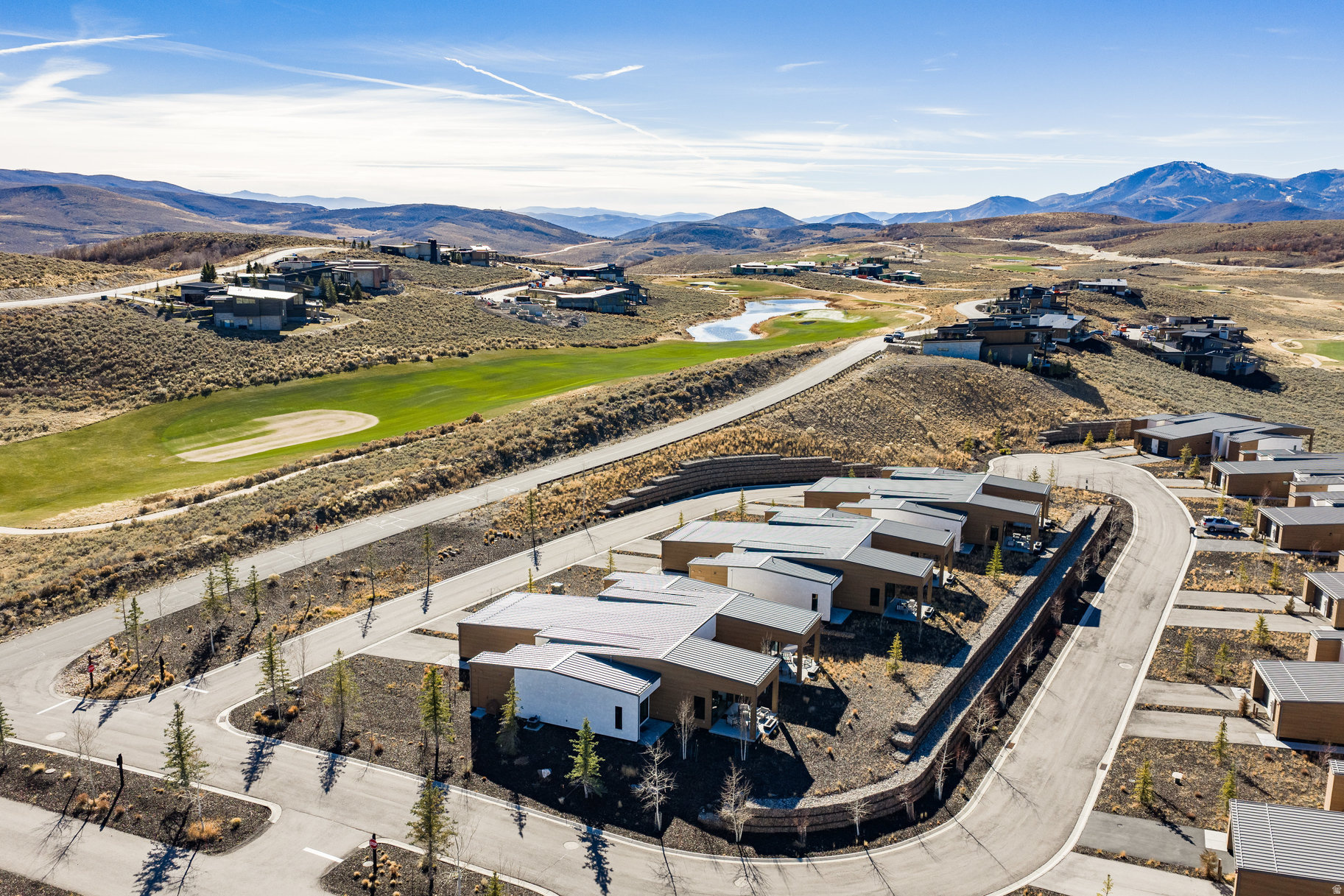 DOUBLE DEER COTTAGES - Residential