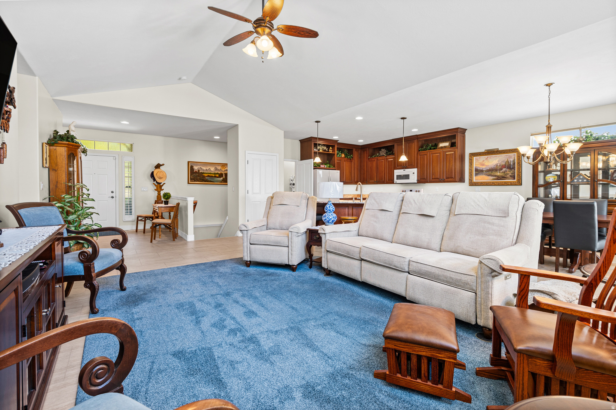 REUNION GLEN - Residential
