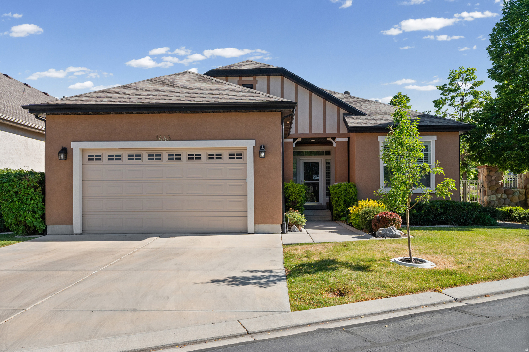 REUNION GLEN - Residential