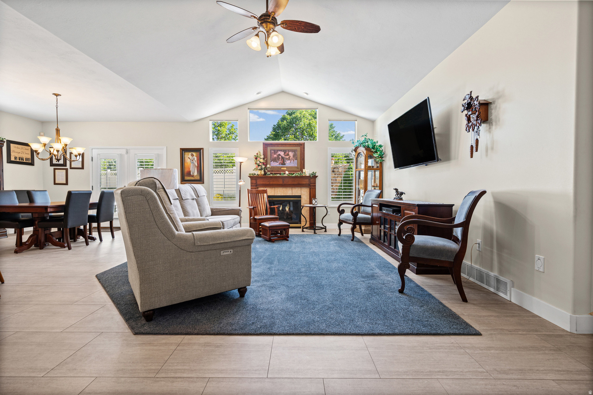 REUNION GLEN - Residential