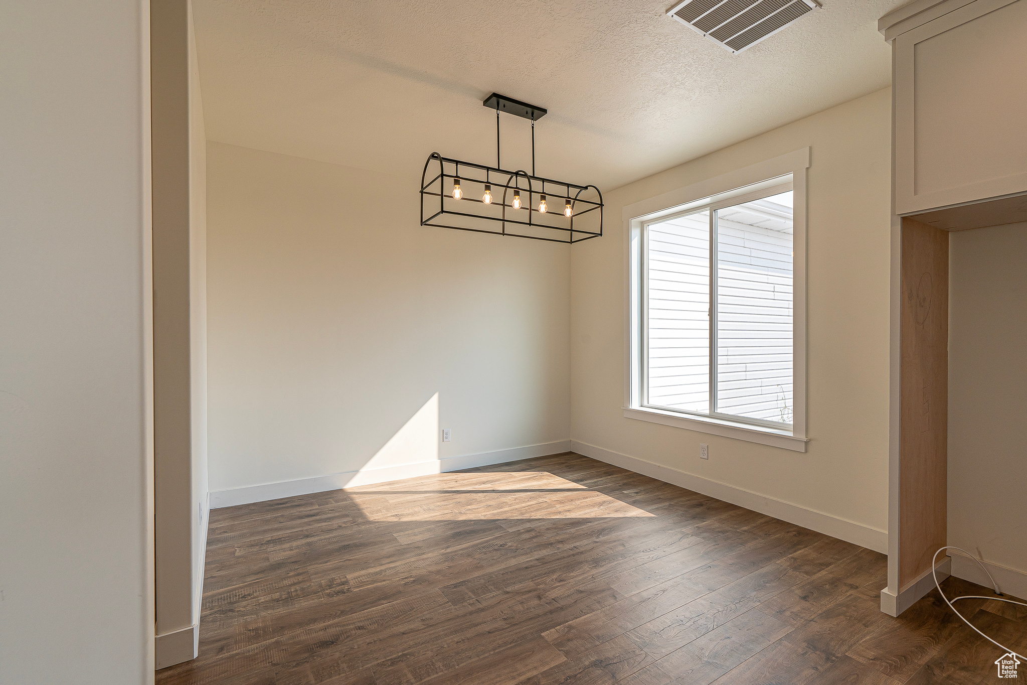 FIREFLY ESTATES - Residential