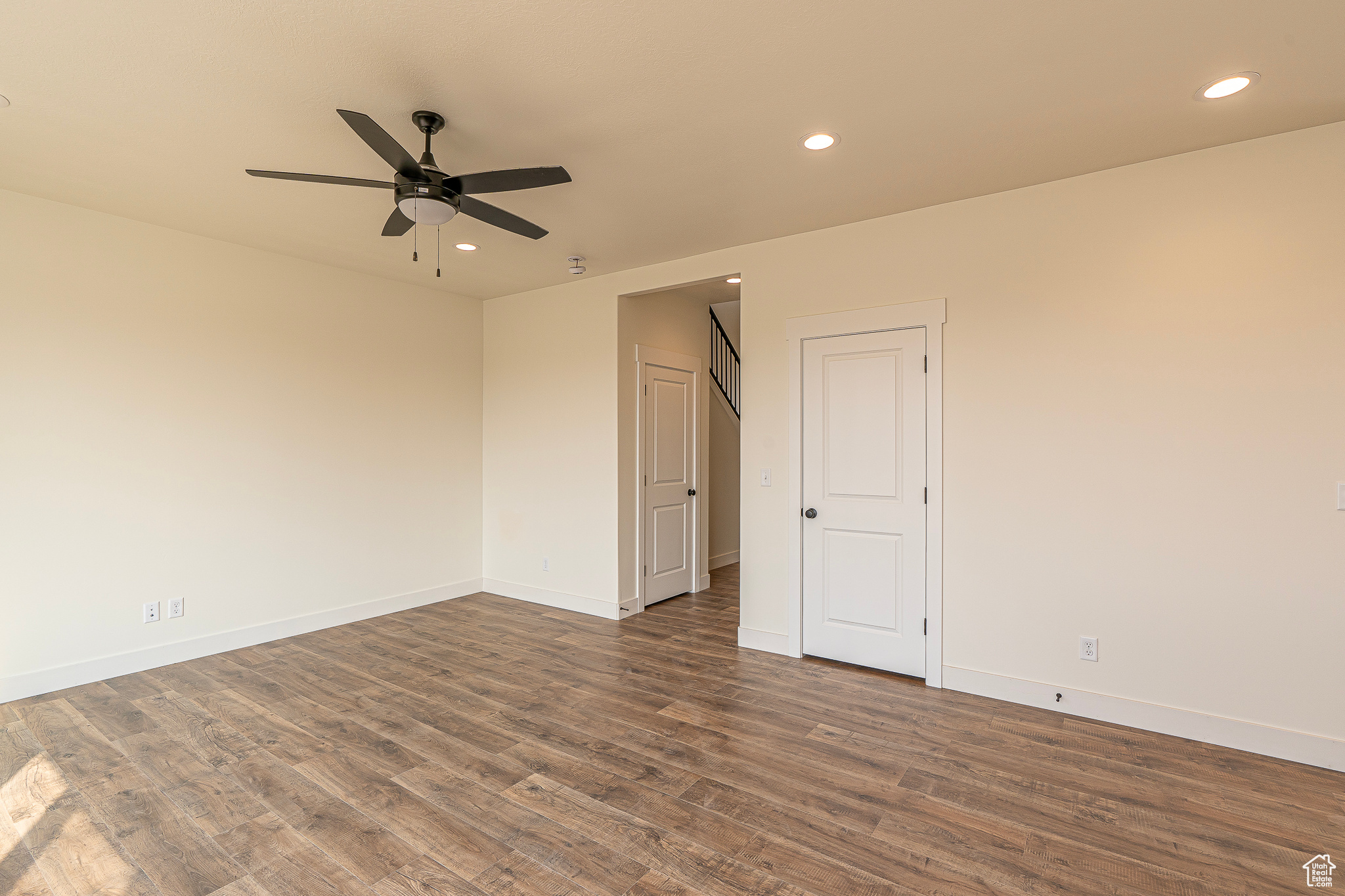 FIREFLY ESTATES - Residential
