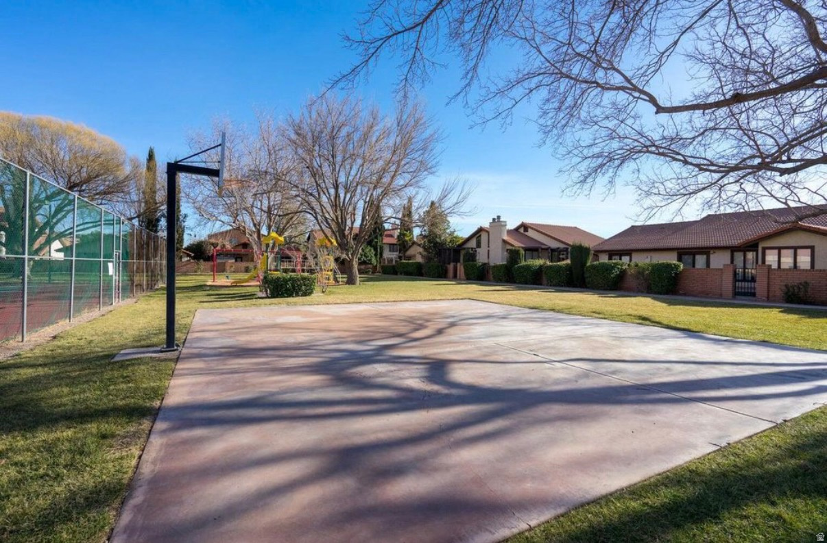 PARK AT GREEN VALLEY AMD - Residential