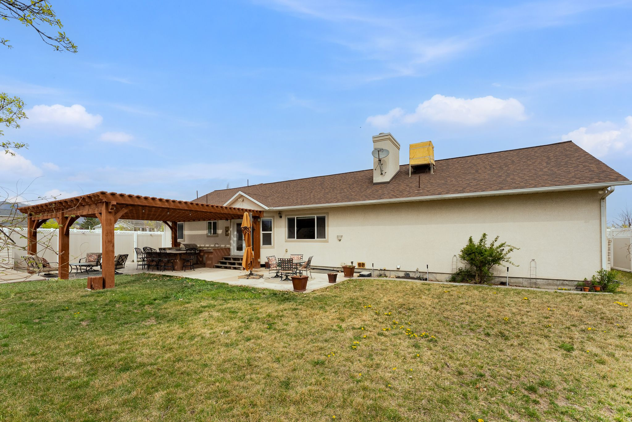 PEBBLE CREEK - Residential