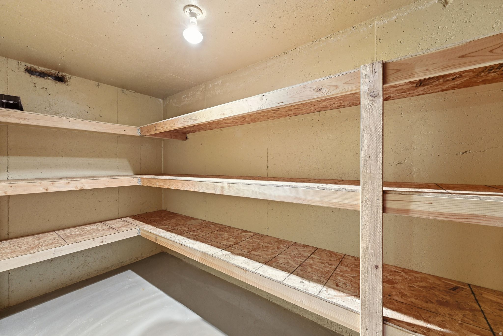 PEBBLE CREEK - Residential