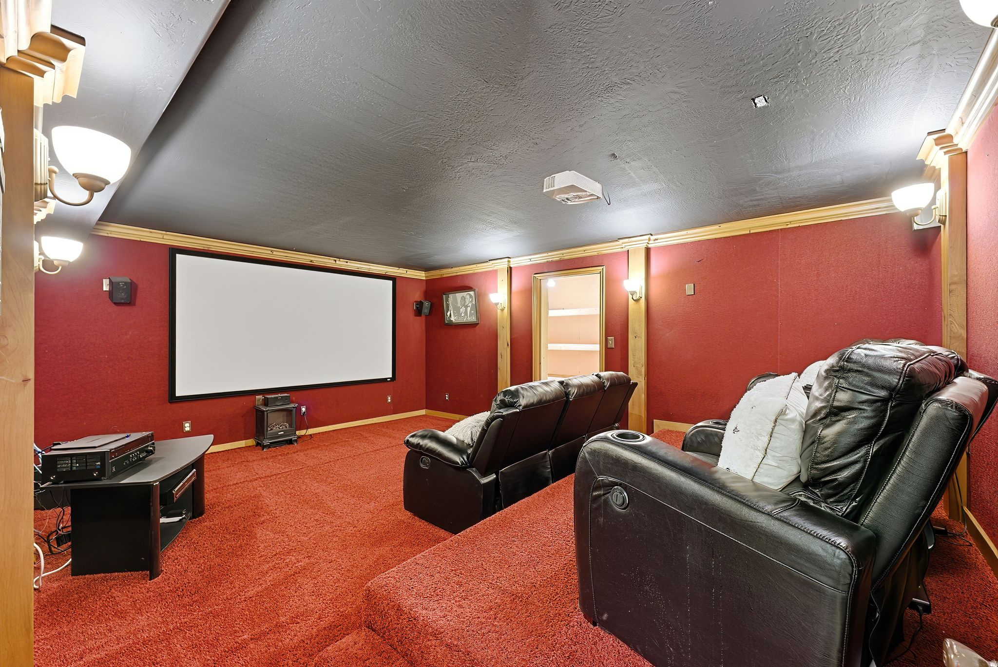 PEBBLE CREEK - Residential