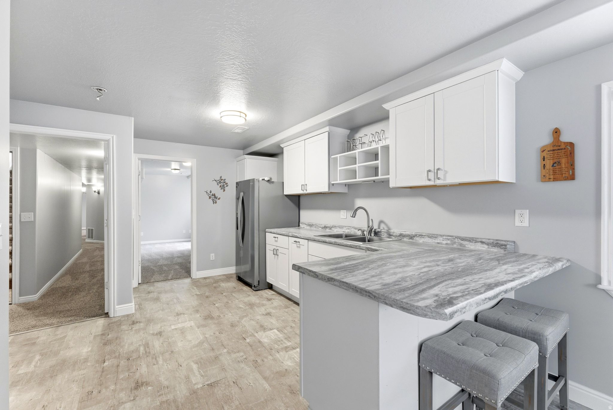 PEBBLE CREEK - Residential