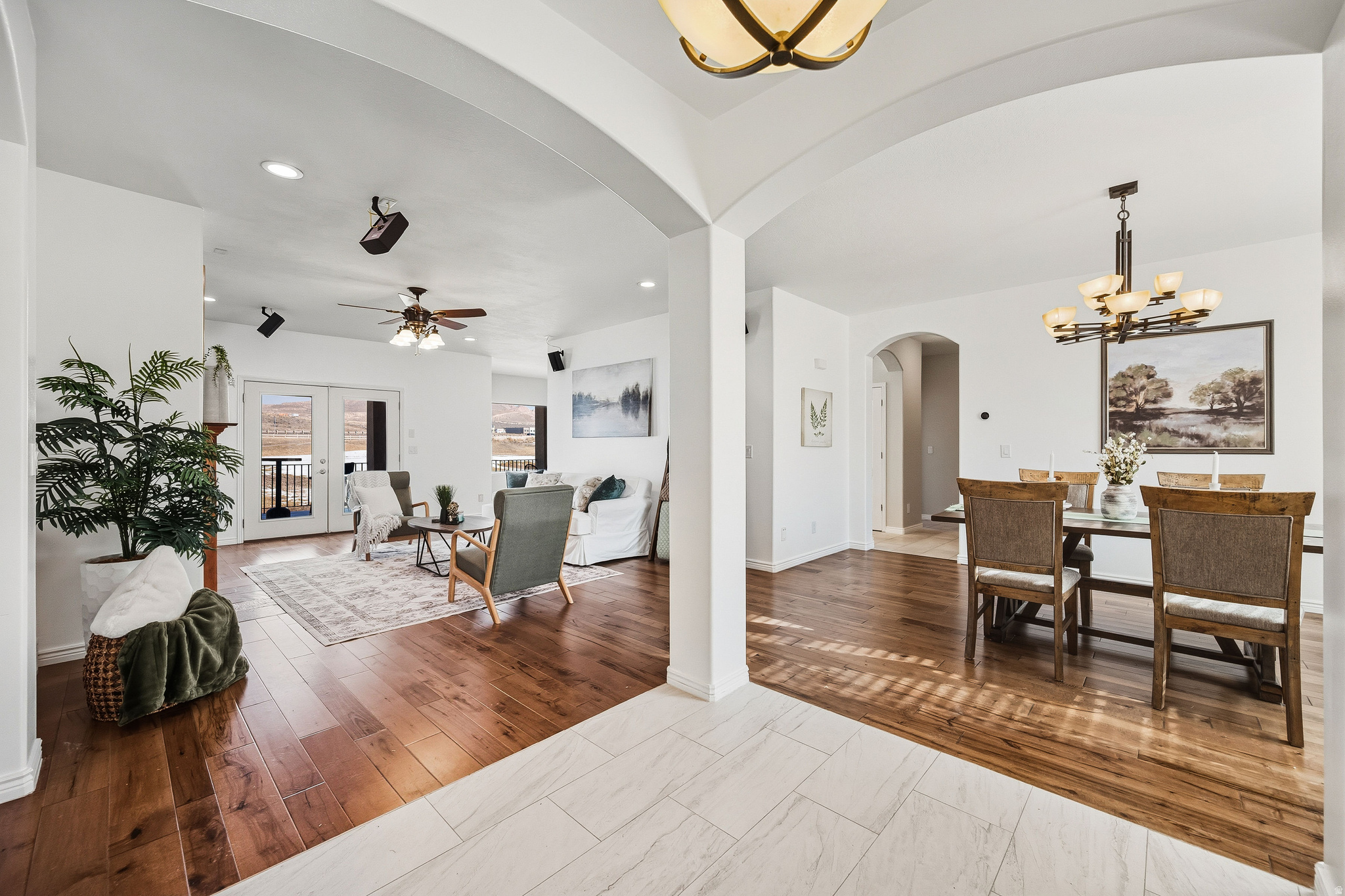 MT AIREY AT RED HAWK RANCH R1-N2627 - Residential