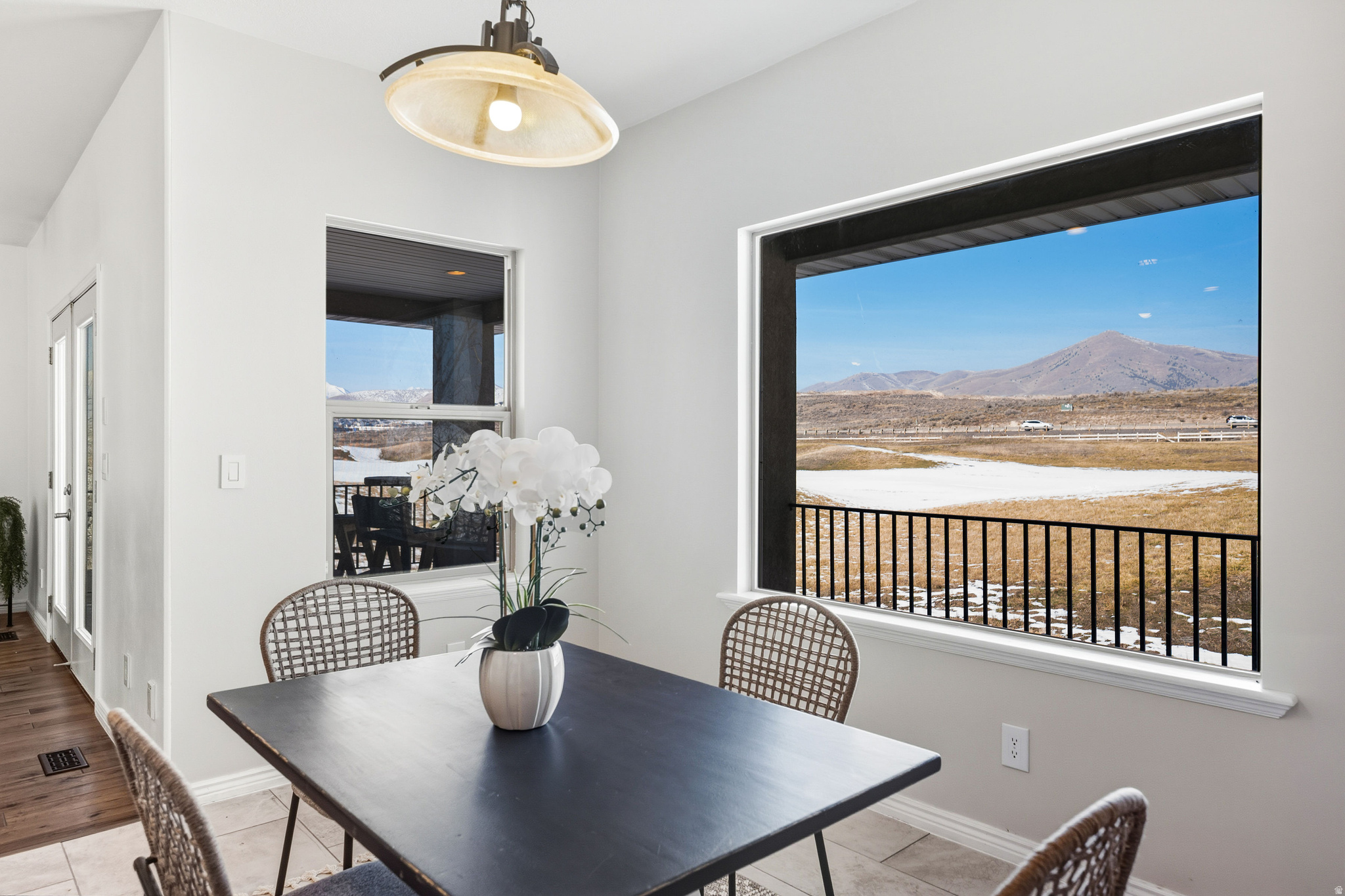MT AIREY AT RED HAWK RANCH R1-N2627 - Residential
