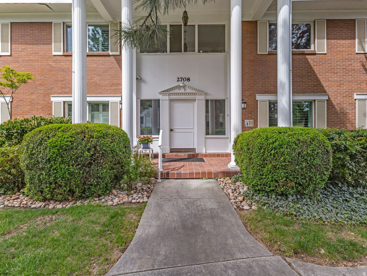 HIGHLAND - Residential