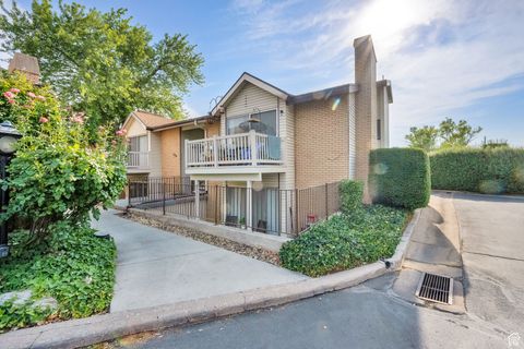 Tiny photo for 1314 S 200 W #19, Bountiful, UT 84010 (MLS # 2103861)