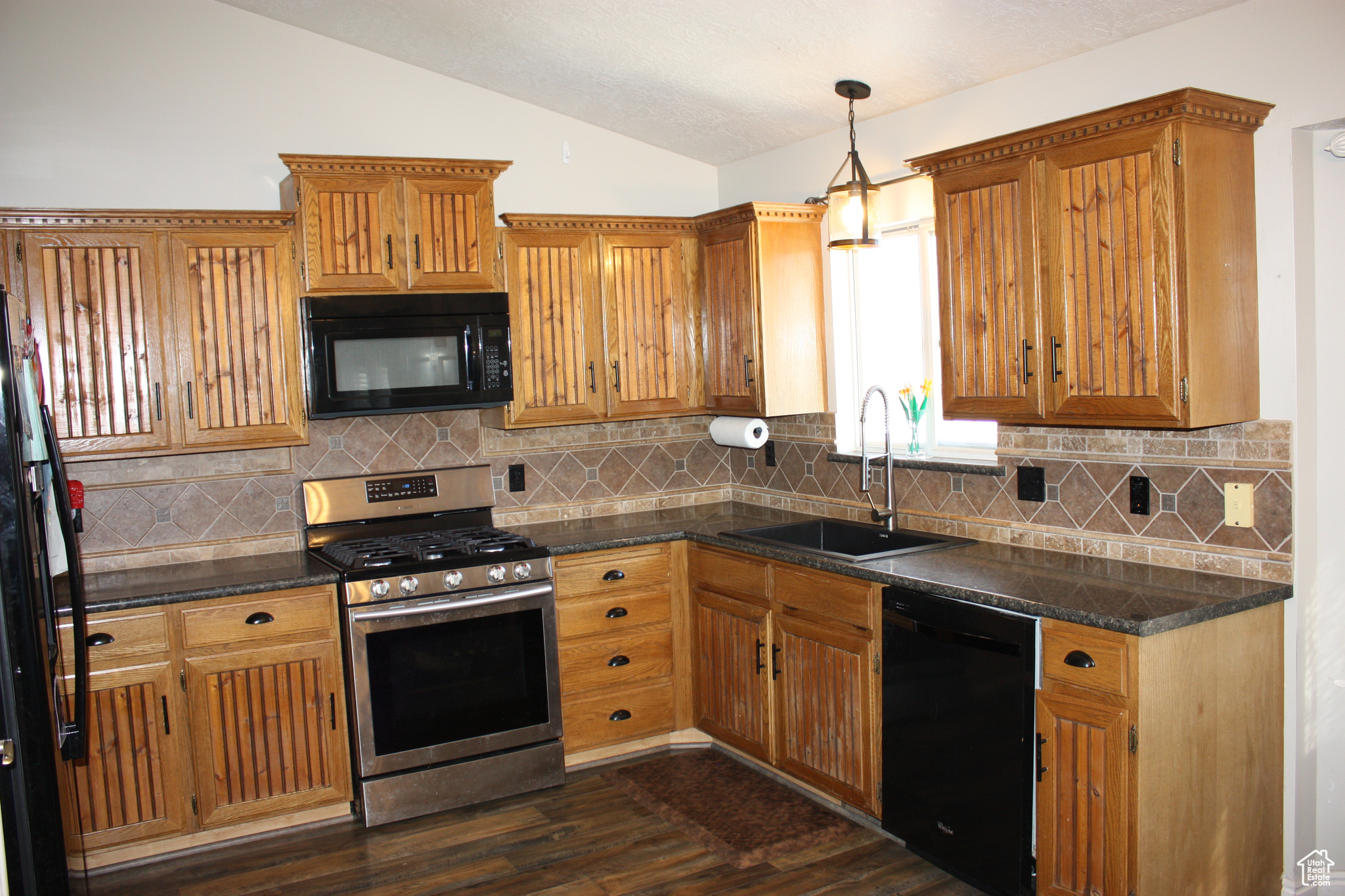 6941 S Firefox Cir, West Jordan, Utah image 7