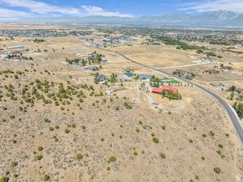 Photo of 14662 S ROSE CANYON RD, Herriman, UT 84096 (MLS # 2103559)