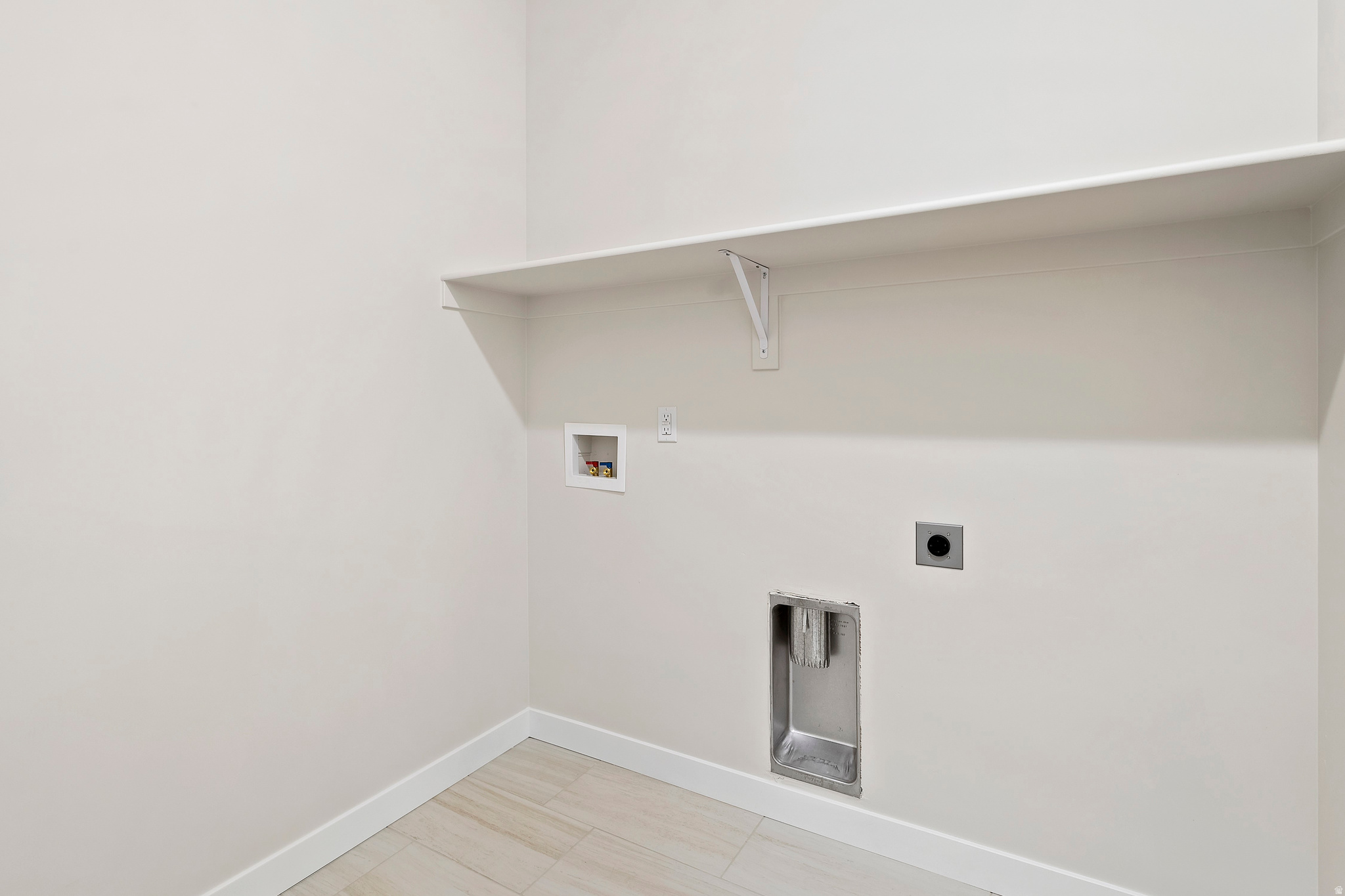 OQUIRRH WEST PHASE 3 - Residential